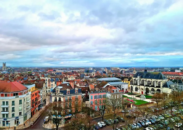 Le Perchoir, High-End & Panoramic View